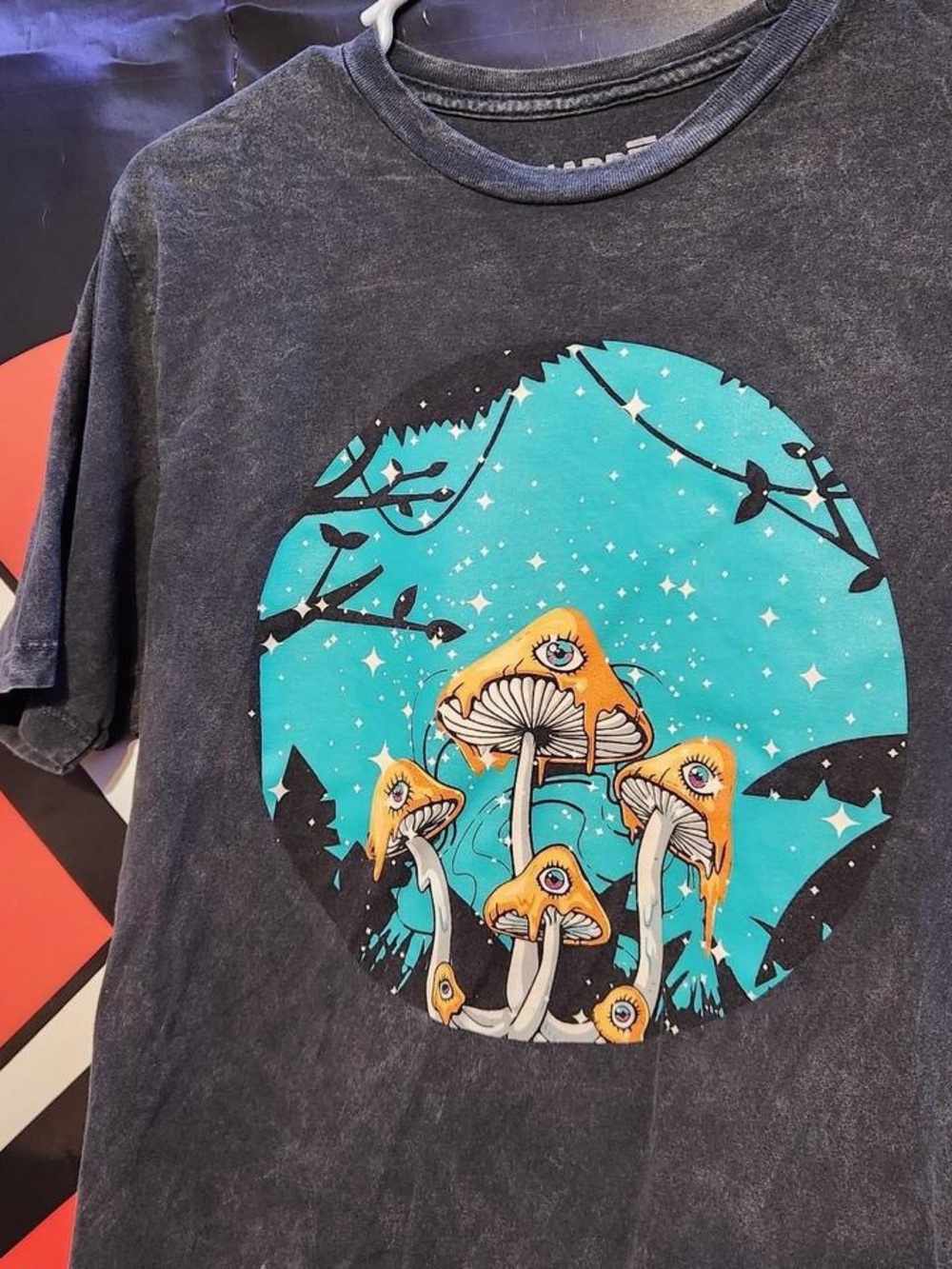 trippy skate style tshirt sick trippy mushroom design by ladrft
